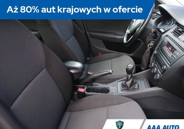 Skoda Octavia cena 35000 przebieg: 198669, rok produkcji 2014 z Kępno małe 232